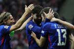 El Atlético continúa su 'Plan Renove' y se fija en la perla croata Petar Sucic para el pivote