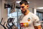 La nueva vida de Rafa Mir: la reunión de capitanes que marcó su presente, la vuelta en diciembre y una declaración pendiente