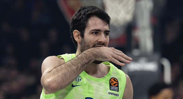 El Barça doblega dos veces al Partizan