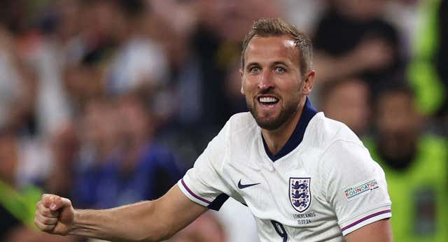 Harry Kane dice basta por las ausencias de Inglaterra y carga contra sus compañeros: «Southgate no tenía miedo si ciertos jugadores se desviaban…»