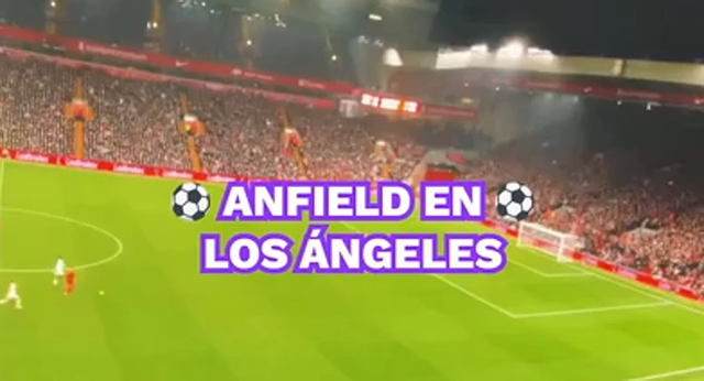 Así se vio el partido de la Premier League en el Cosm de Los Ángeles.