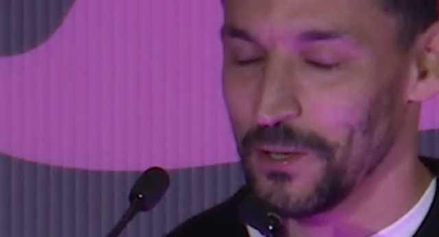 Jesús Navas ha sido reconocido en los ‘Relevo x Change’ por su trayectoria y valores.