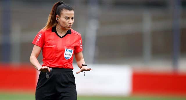 Quién es la árbitra del Clásico Femenino entre el Real Madrid y el Barça