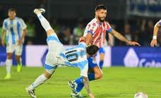 Alderete tumba a la Argentina de un Messi desaparecido
