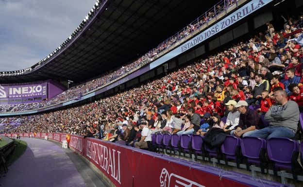 Aspecto de la grada de Zorrilla.  Walter Degirolmo