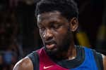 Alerta en el Barça por la lesión de Chimezie Metu: «Le están haciendo pruebas, pero no pinta que irá bien»