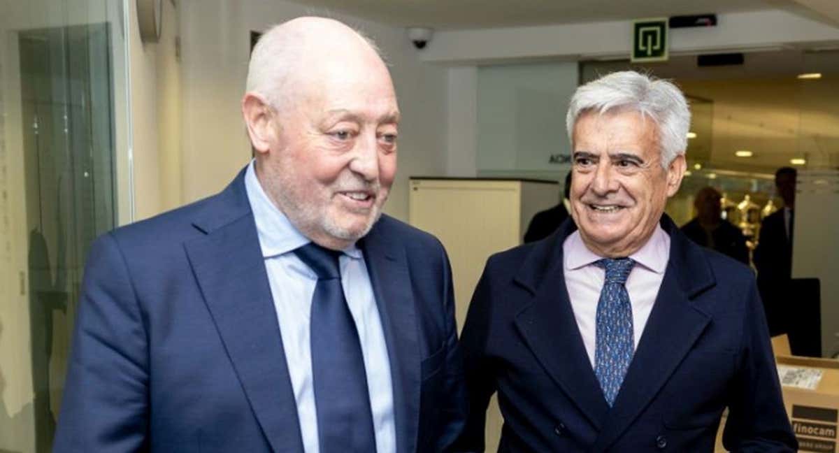 Joan Soteras (izquierda de la imagen) junto a Pedro Rocha.