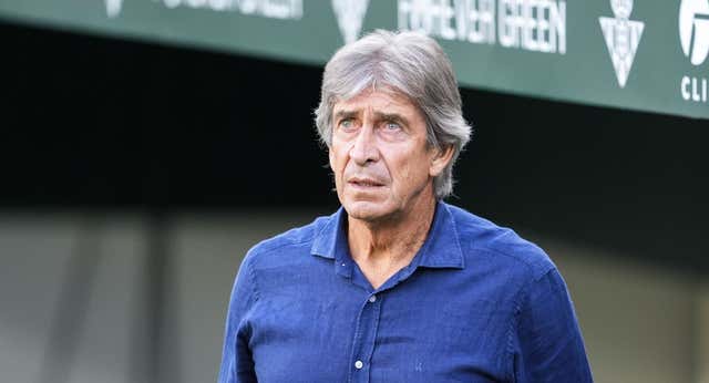 Pellegrini aplaza la decisión sobre los fichajes: “No es un tema que tenga en mente”
