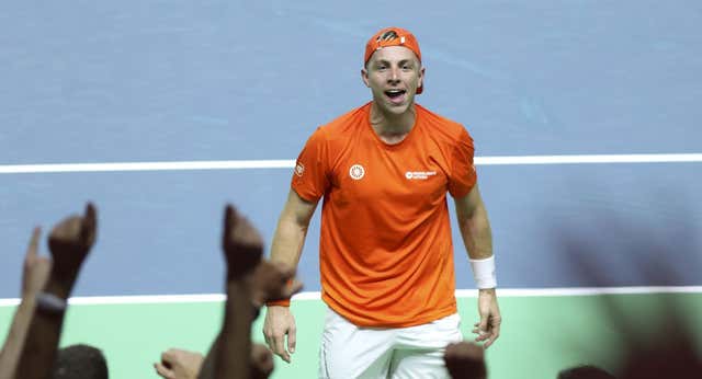 Griekspoor mete a Países Bajos en la primera final de la Copa Davis de su historia