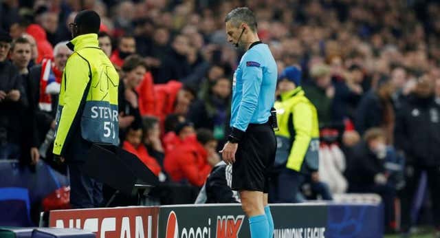 Letexier arbitrará el Liverpool-Real Madrid; Raggi al Girona en Austria
