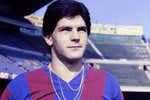 La historia del primer canterano de La Masia empezó con una ficha falsificada: «Entraron Maradona descalzo y Mágico a dar toques con un limón...»