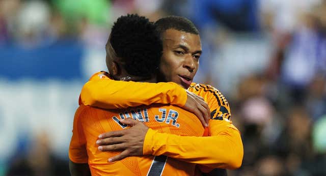 La lesión de Vinicius no cambia el plan de Ancelotti con Mbappé
