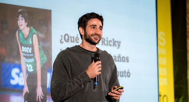 Ricky Rubio tira de ironía para enfrentar las prioridades vitales en un deportista: “¿Qué es más importante: seguir en las pistas o ser padre?”