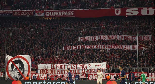 El Bayern pide disculpas al PSG y Al-Khelaifi por pancartas ofensivas en el Allianz Arena