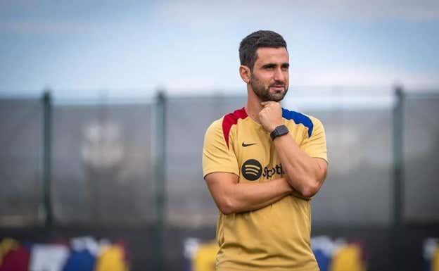 Arnau Blanco en un entrenamiento del FC Barcelona.  @FCBarcelona_es