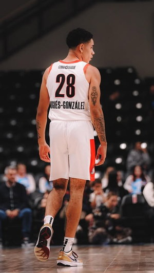 Nogués durante un encuentro con los Rip City Remix. @ISAACNOGUES.