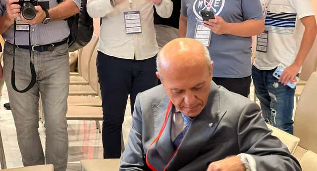 El Sevilla notifica a Del Nido Benavente la propuesta para prohibirle acceder al estadio