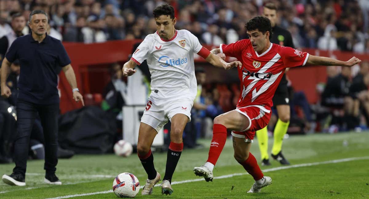 Camello, durante el partido entre el Sevilla y el Rayo Vallecano.