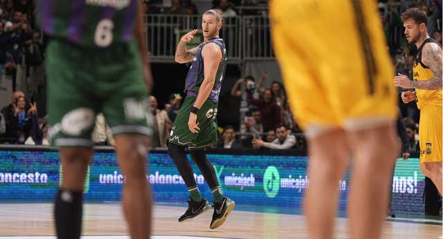 Dylan Osetkowski impulsa al Unicaja para mantener el liderato