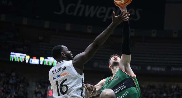 La vuelta de Usman Garuba eclipsa a Eli John Ndiaye y abre un debate en el Real Madrid: «A saber en qué posición le hacemos jugar»