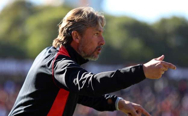 Heinze, como entrenador del Newell's.