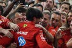 Todavía no se ha ido... y Ferrari ya le abre las puertas a Carlos Sainz: «Este es un mundo muy pequeño, ya hemos hablado dos veces sobre esto»