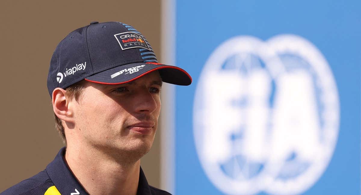 Max Verstappen en el paddock de Abu Dabi. /REUTERS/Amr Alfiky