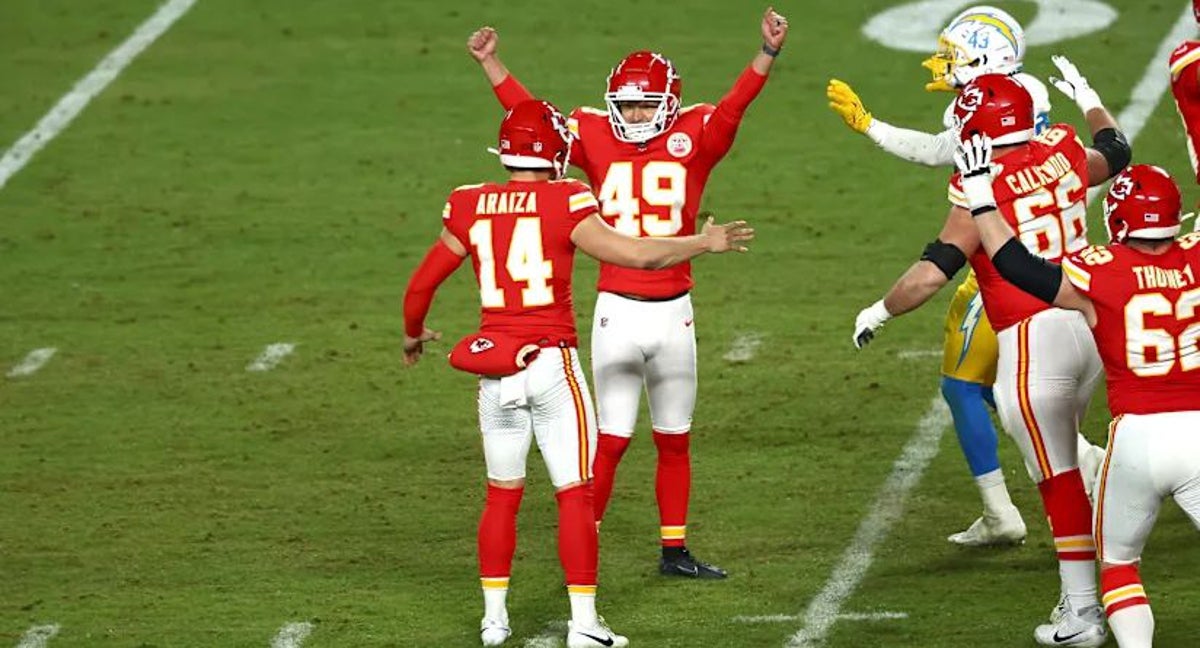 Los jugadores del Chiefs celebran el triunfo.