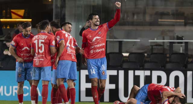 Dos canteranos del Real Madrid buscan su revancha en la Deportiva Minera: «Al salir de allí parece que se acaba el mundo»
