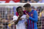 Reunión secreta de Vinicius y Piqué en Madrid con un lío de derechos de imagen de fondo