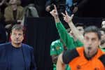 La irónica foto de un autobús que amenaza al Panathinaikos con volver al castigo de 2017 tras perder en Estambul