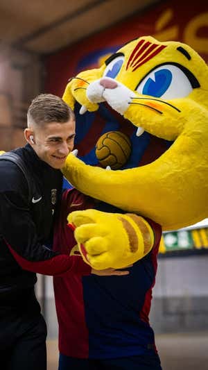 CAT, mascota del Barça. X Barcelona