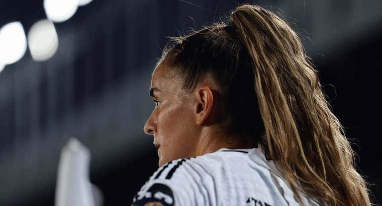 Teresa Abelleira durante un partido.