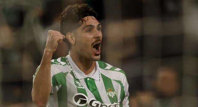 Johnny Cardoso cumple el trámite y Gent o Copenhague espera al Betis en el play off