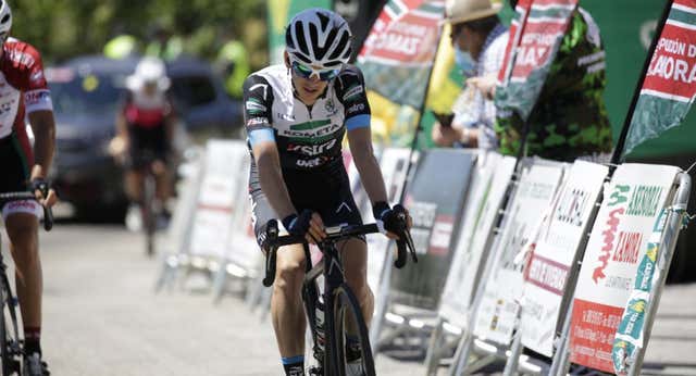 Se tambalean los cimientos del ciclismo de formación en España: “La categoría Sub-23 está tocada de muerte y es la más bonita de todas”