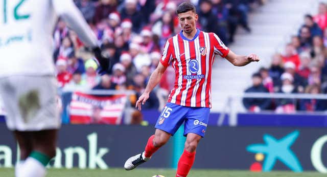 Lenglet silencia las críticas en cuatro meses y cumple su promesa: “Daré el 100% o más”