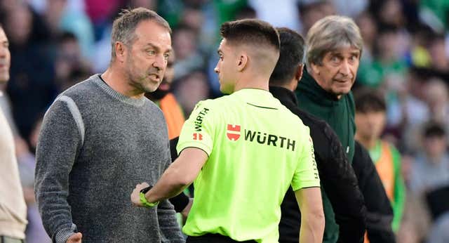 Flick ni se esconde ni reprocha: «Es frustrante, pero estoy muy orgulloso y no nos rendiremos»
