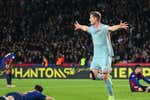 Un Atlético líder da un martillazo a un Barça impotente