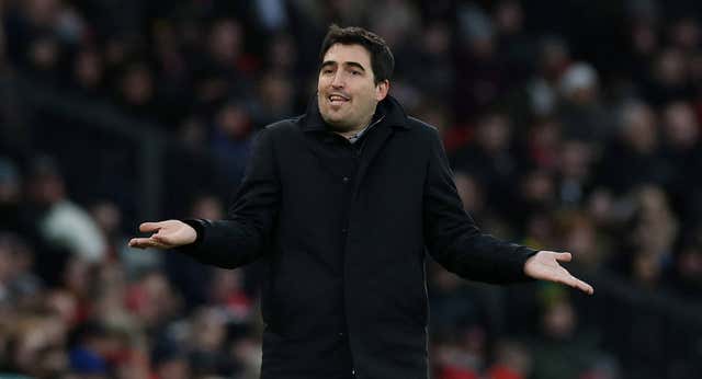 Andoni Iraola pone a volar al Bournemouth y tiene regalo de Navidad