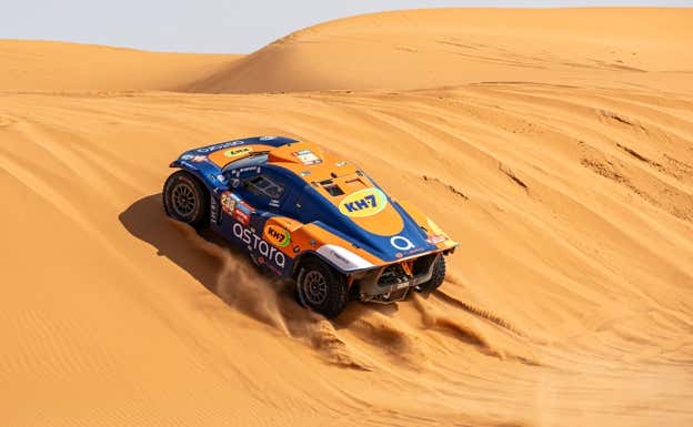Sanz, desafiando a las dunas. MEDIAGÉ