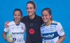 La historia tras el "increíble" regalo de Alexia Putellas a dos rivales del Costa Adeje: “Le pidieron las espinilleras y fliparon”
