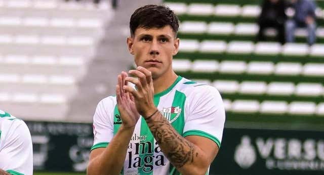 El Cádiz pagará la cláusula de Iker Recio