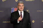 Joan Laporta ya ha enviado a LaLiga la documentación de la venta de los palcos VIP para inscribir a Dani Olmo