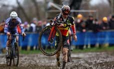 Iserbyt y Van Empel vencen en un GP Sven Nys descafeinado por la ausencia de Van der Poel