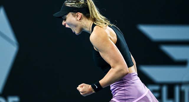 Increíble remontada de Paula Badosa ante Peyton Stearns para avanzar a octavos en la antesala del Open de Australia