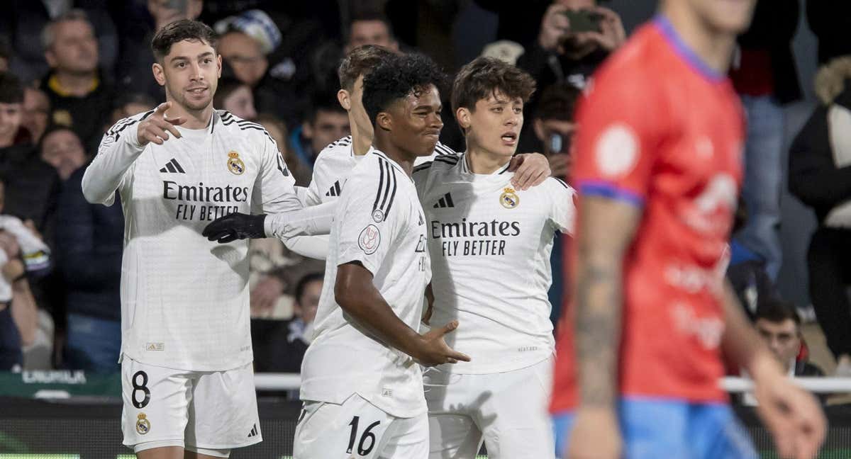 Valverde celebra su gol a la Minera.
