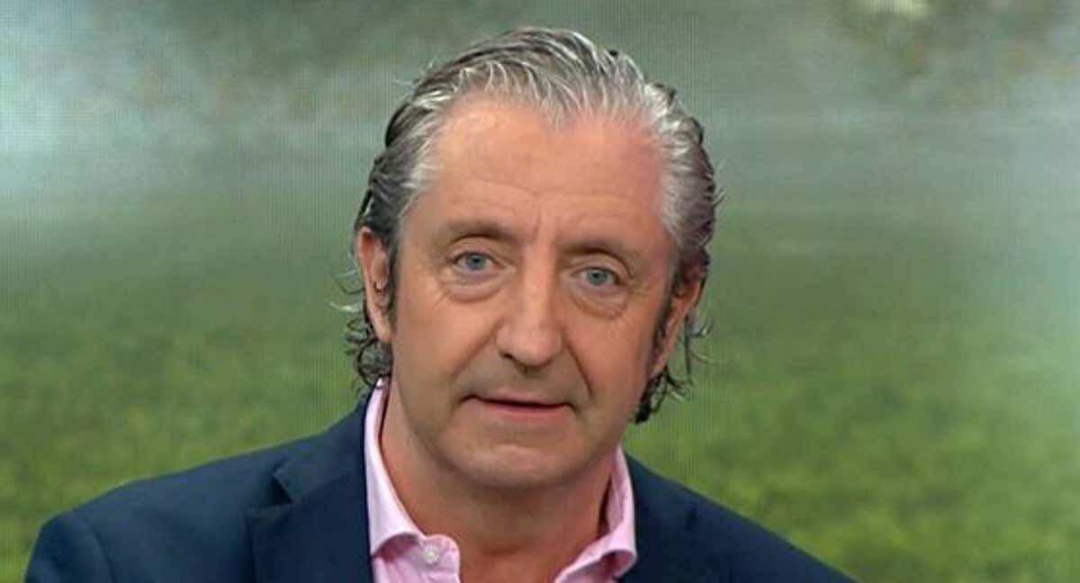 Josep Pedrerol en el plató de El Chiringuito.