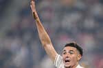 Sevilla y Augsburgo ultiman el traspaso de Rubén Vargas