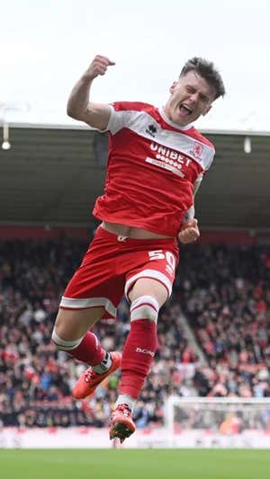 Ben Doak celebra un gol con el Middlesbrough. @BORO.