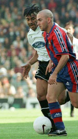 Engonga y De la Peña, en un Barça-Valencia.